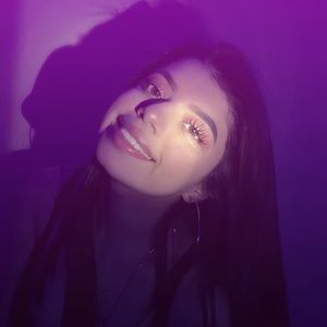 Meet your Posher, Naitza